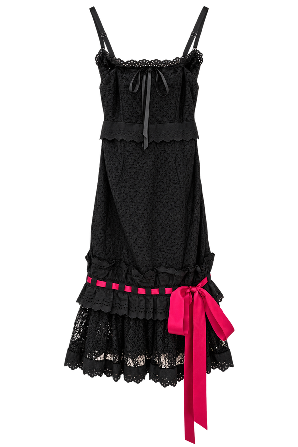DOLCE & GABBANA Spring 2006 Runway black lace dress