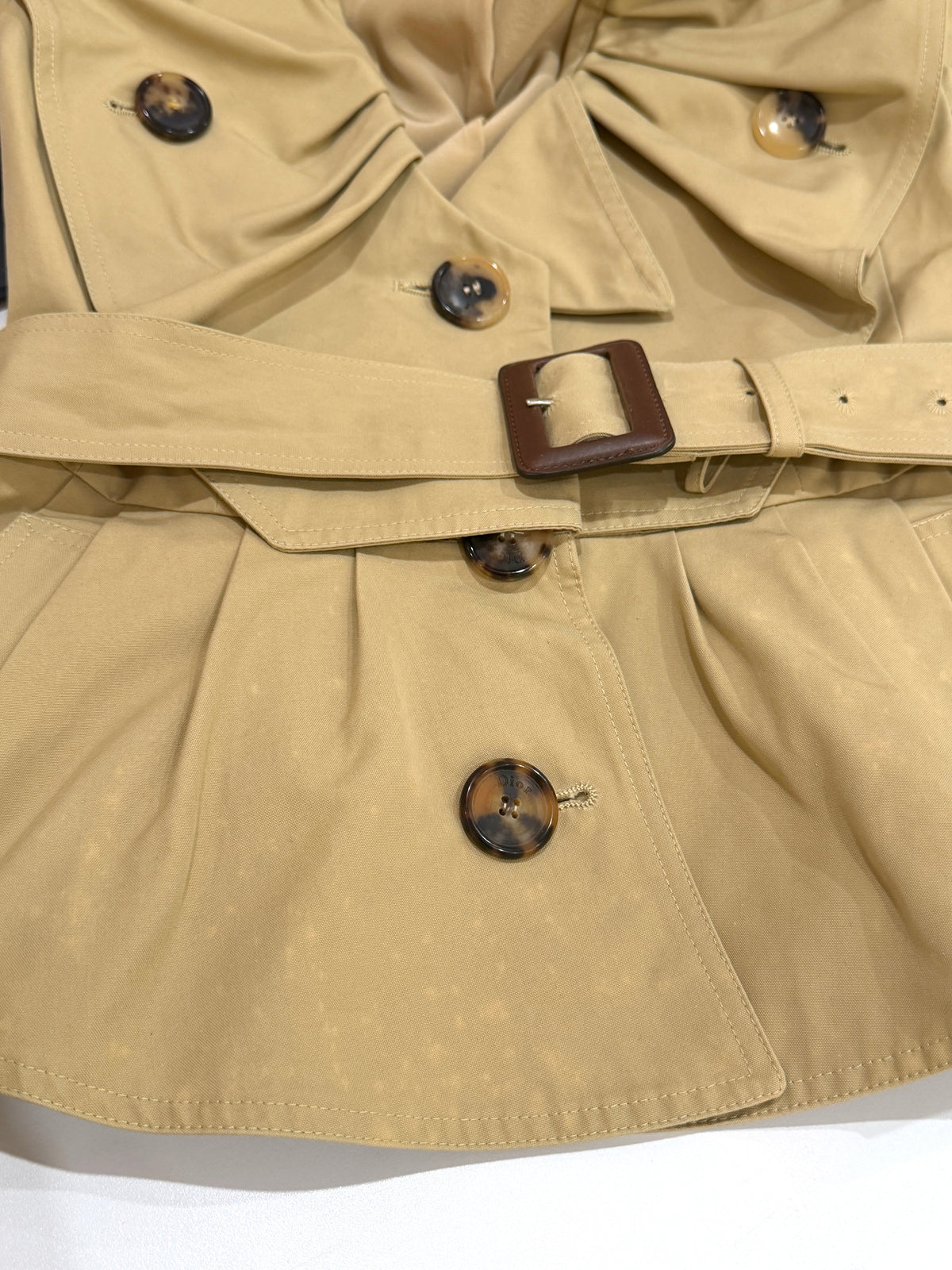 DIOR Spring/Summer 2010 Runway khaki belted short-sleeve trench top